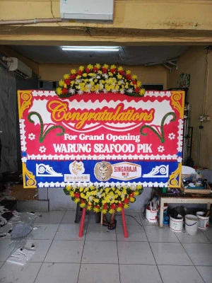 Papan Bunga di Janti Slahung